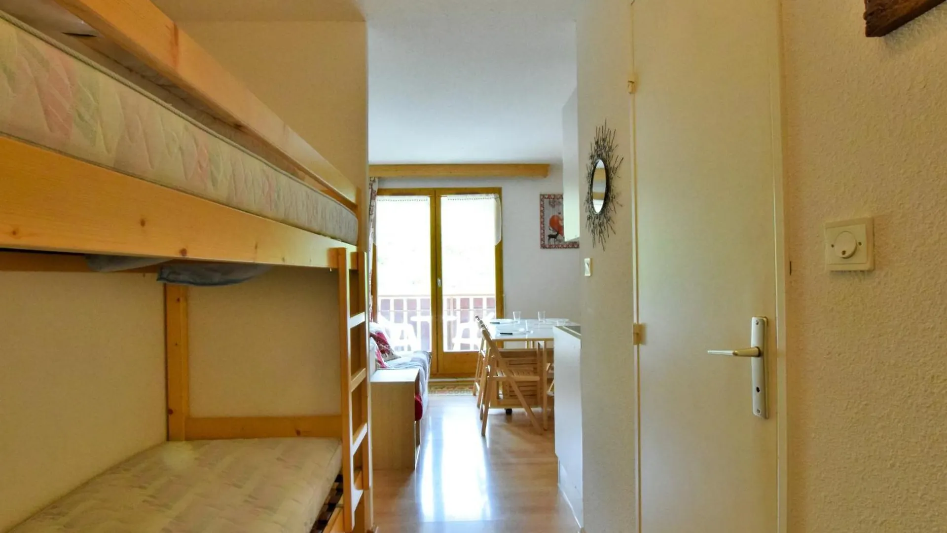Appartement A Bernex Pres Des Pistes, 4 Pers, Balcon - Fr-1-498-114 Francie