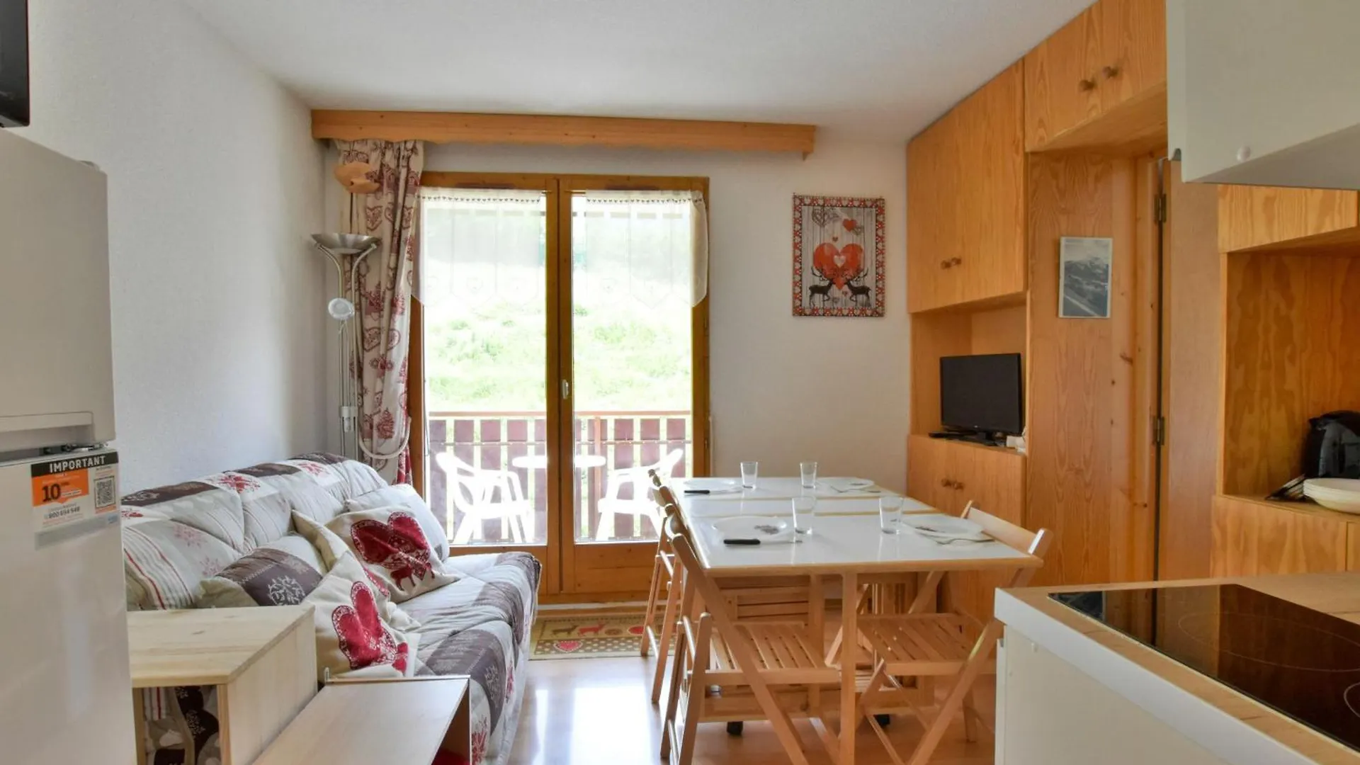 Appartement A Bernex Pres Des Pistes, 4 Pers, Balcon - Fr-1-498-114